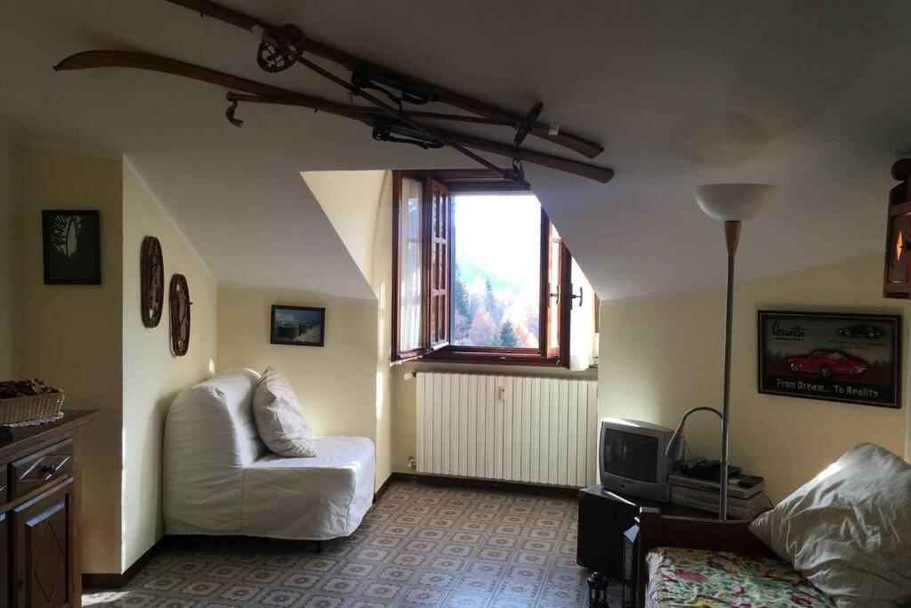 Maison Des Alpes Mansarda Oulx 外观 照片