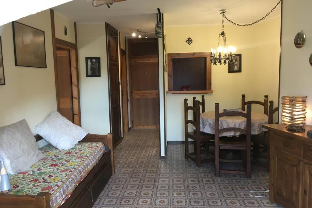 Maison Des Alpes Mansarda Oulx 外观 照片