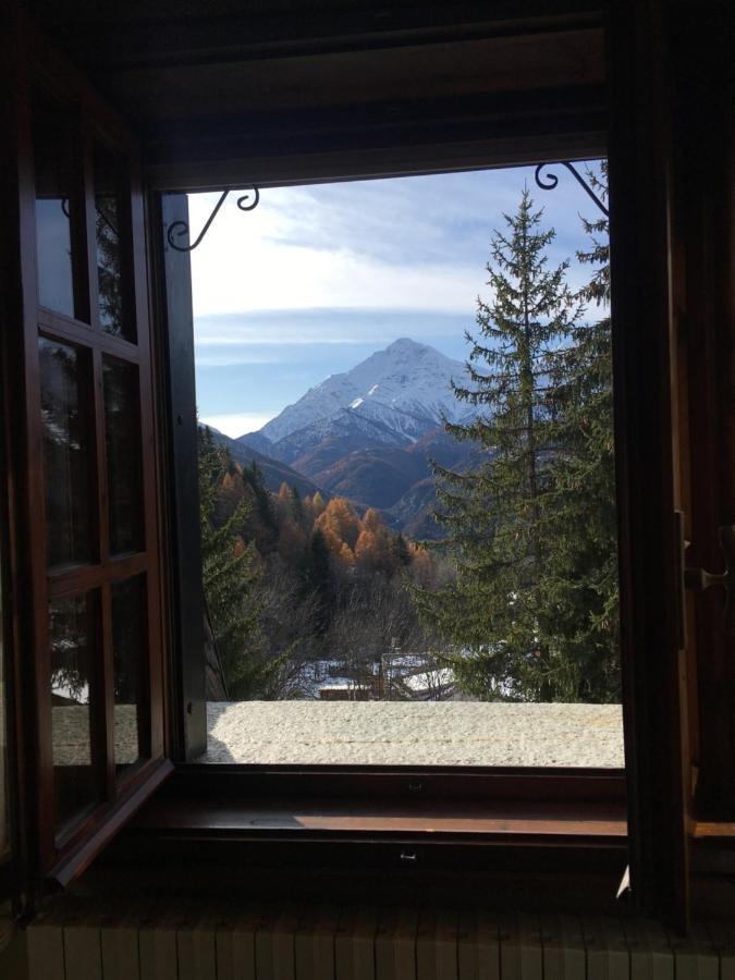 Maison Des Alpes Mansarda Oulx 外观 照片